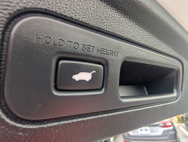 Used 2024 Acura MDX FWD image 13