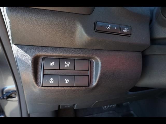 Used 2023 Nissan Leaf SV Plus image 16