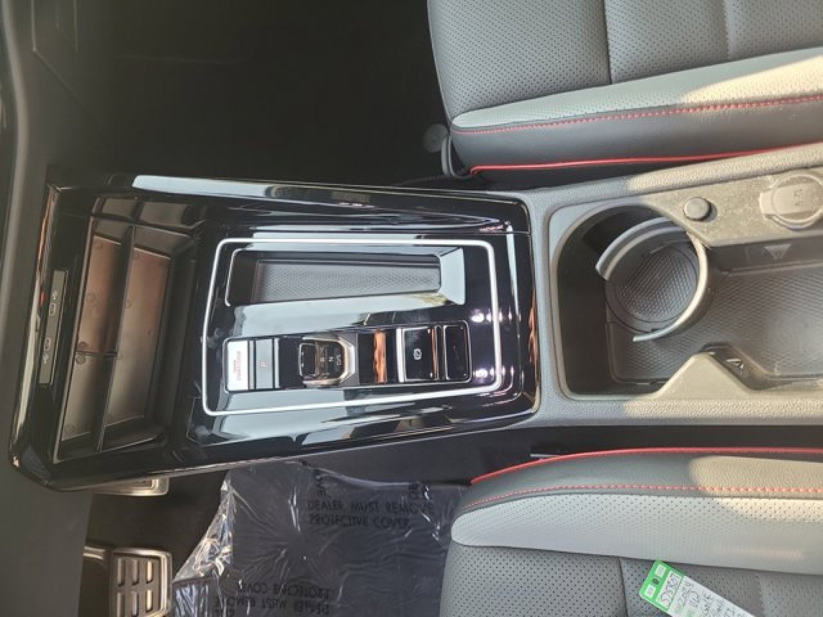 Used 2024 Volkswagen GTI SE image 15