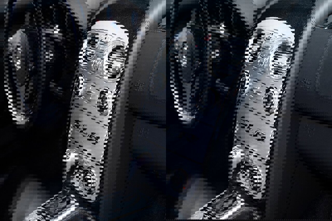 Used 2006 Mercedes-Benz SLR image 22