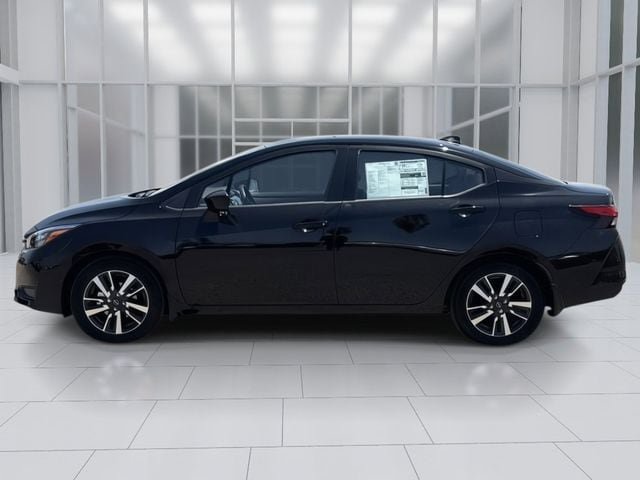 New 2025 Nissan Versa SV w/ Trunk Package FWD image 1