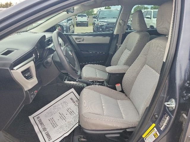 Used 2016 Toyota Corolla LE FWD image 14