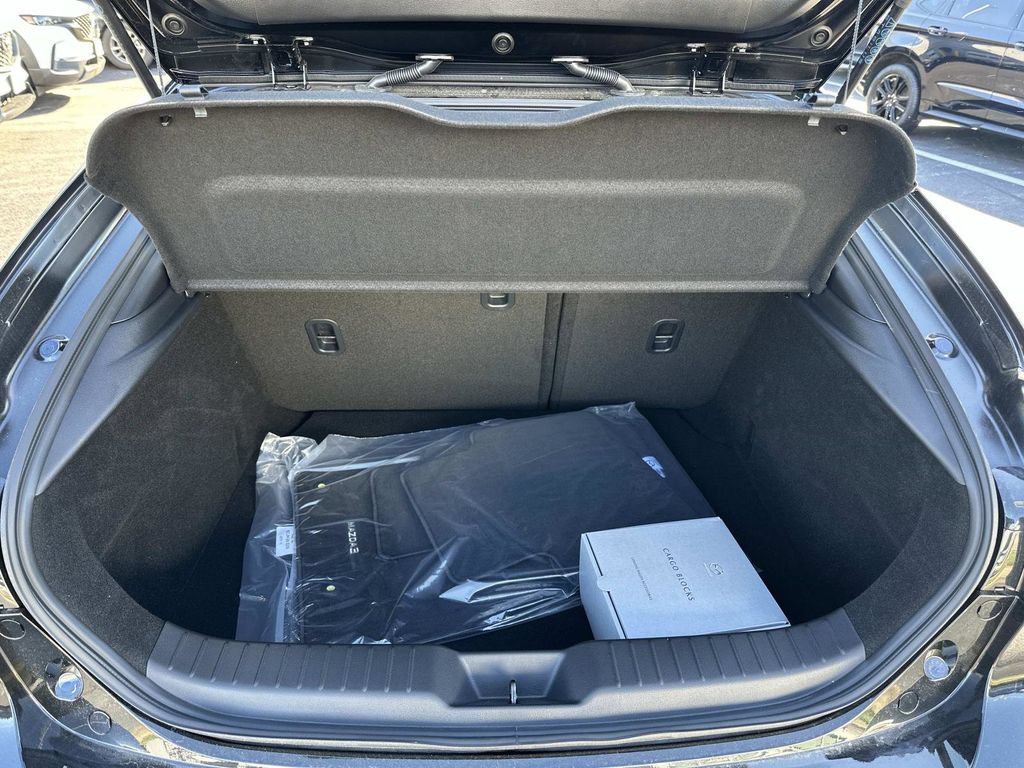 New 2026 MAZDA MAZDA3 Hatchback w/Premium Plus Pkg AWD/4WD image 27