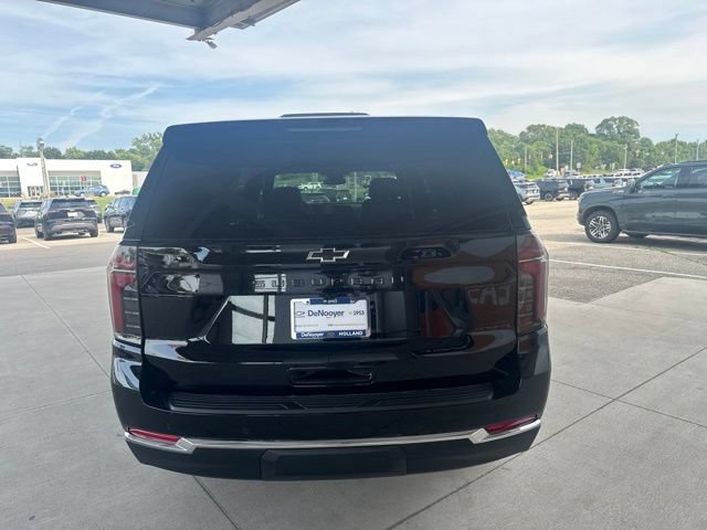 New 2026 Chevrolet Suburban LS w/ LPO, Dark Essentials Package AWD/4WD image 6