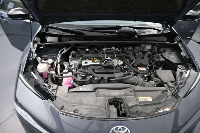 Used 2024 Toyota Prius XLE AWD/4WD image 12