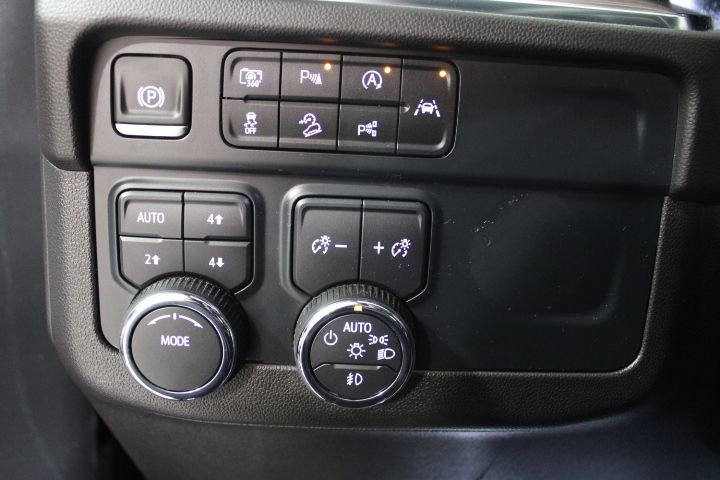 Certified 2025 Chevrolet Suburban Z71 image 40