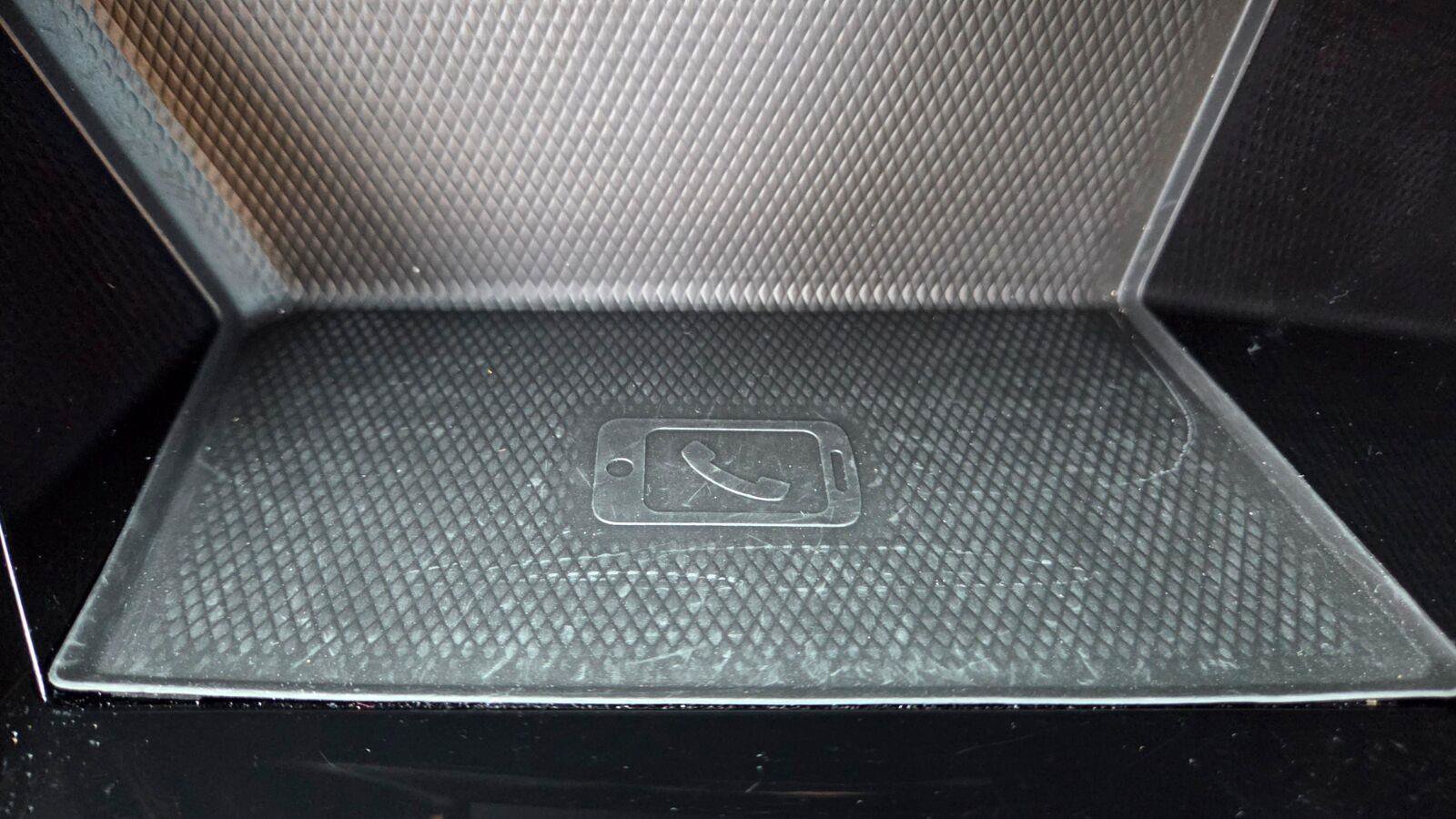 Certified 2024 Volkswagen Golf R AWD/4WD image 36