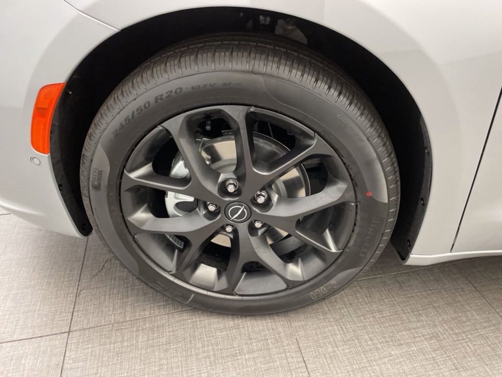 New 2026 Chrysler Pacifica Select FWD image 8