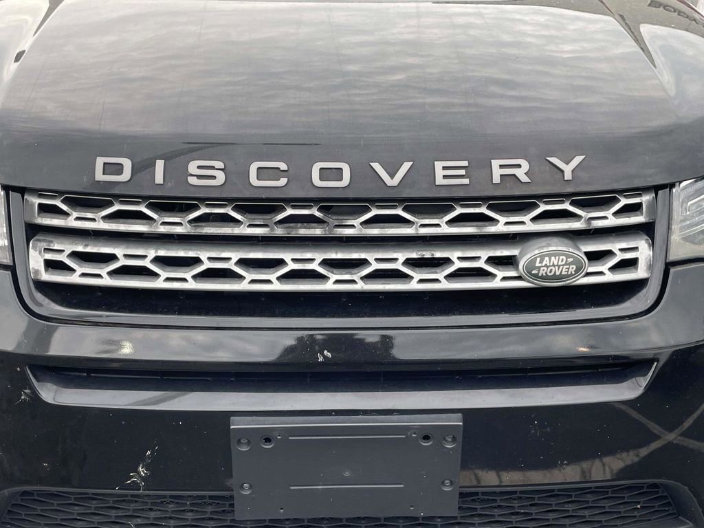 Used 2016 Land Rover Discovery Sport HSE AWD/4WD image 4