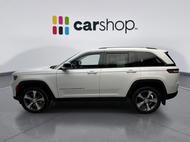 Used 2023 Jeep Grand Cherokee Limited w/ Rear Seat Video Group I image 2