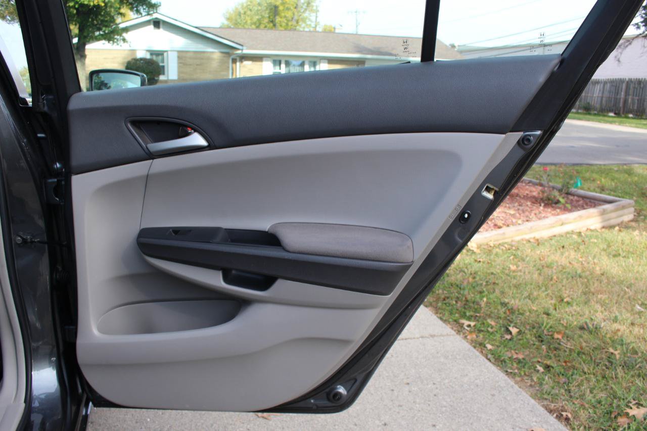 Used 2009 Honda Accord LX image 28