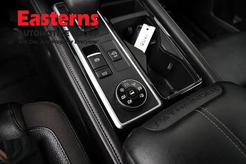 Used 2023 Nissan Pathfinder SL w/ Lighting Package (N92) AWD/4WD image 21