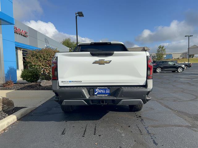 New 2026 Chevrolet Silverado EV LT image 6