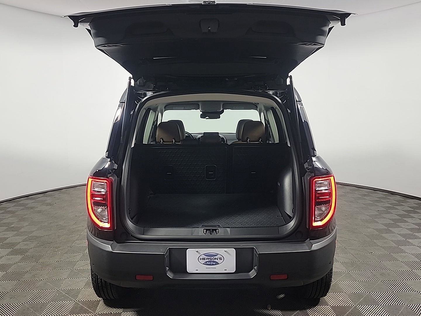 Used 2021 Ford Bronco Sport Outer Banks image 6