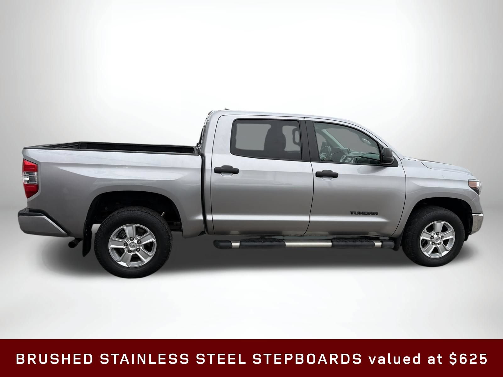 Used 2020 Toyota Tundra SR5 w/ SR5 Convenience Package AWD/4WD image 8