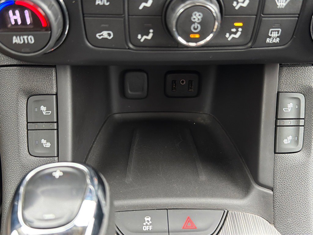 Used 2017 GMC Acadia SLE w/ Driver Alert Package I image 12