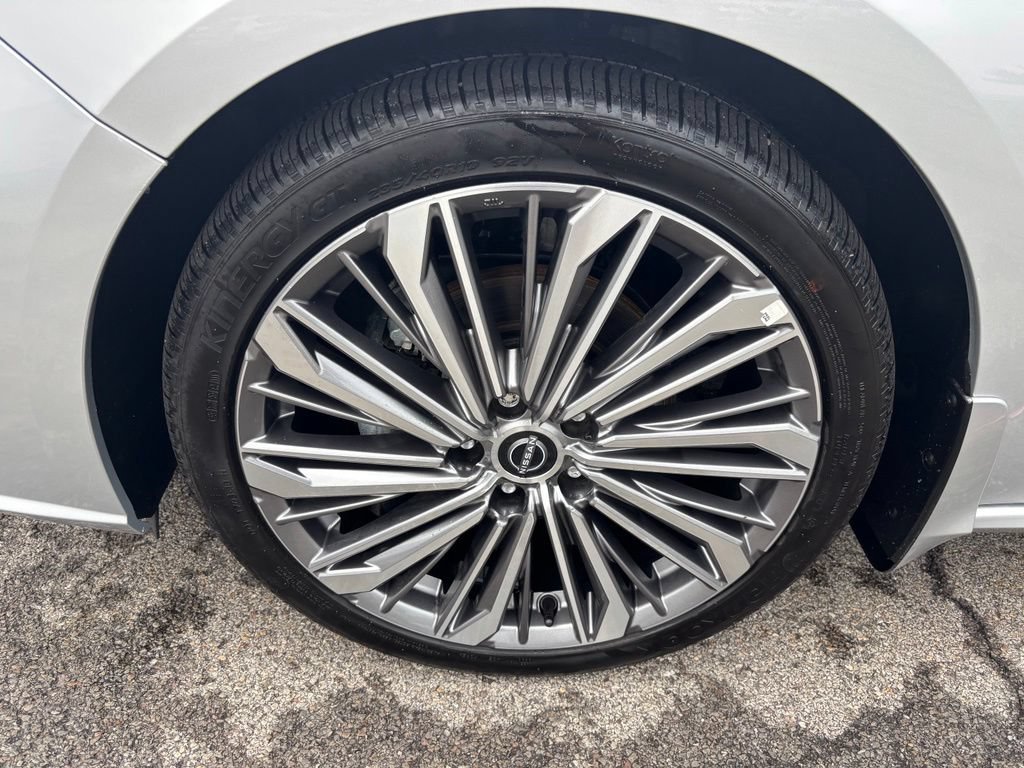 Certified 2025 Nissan Altima 2.5 SL FWD image 33