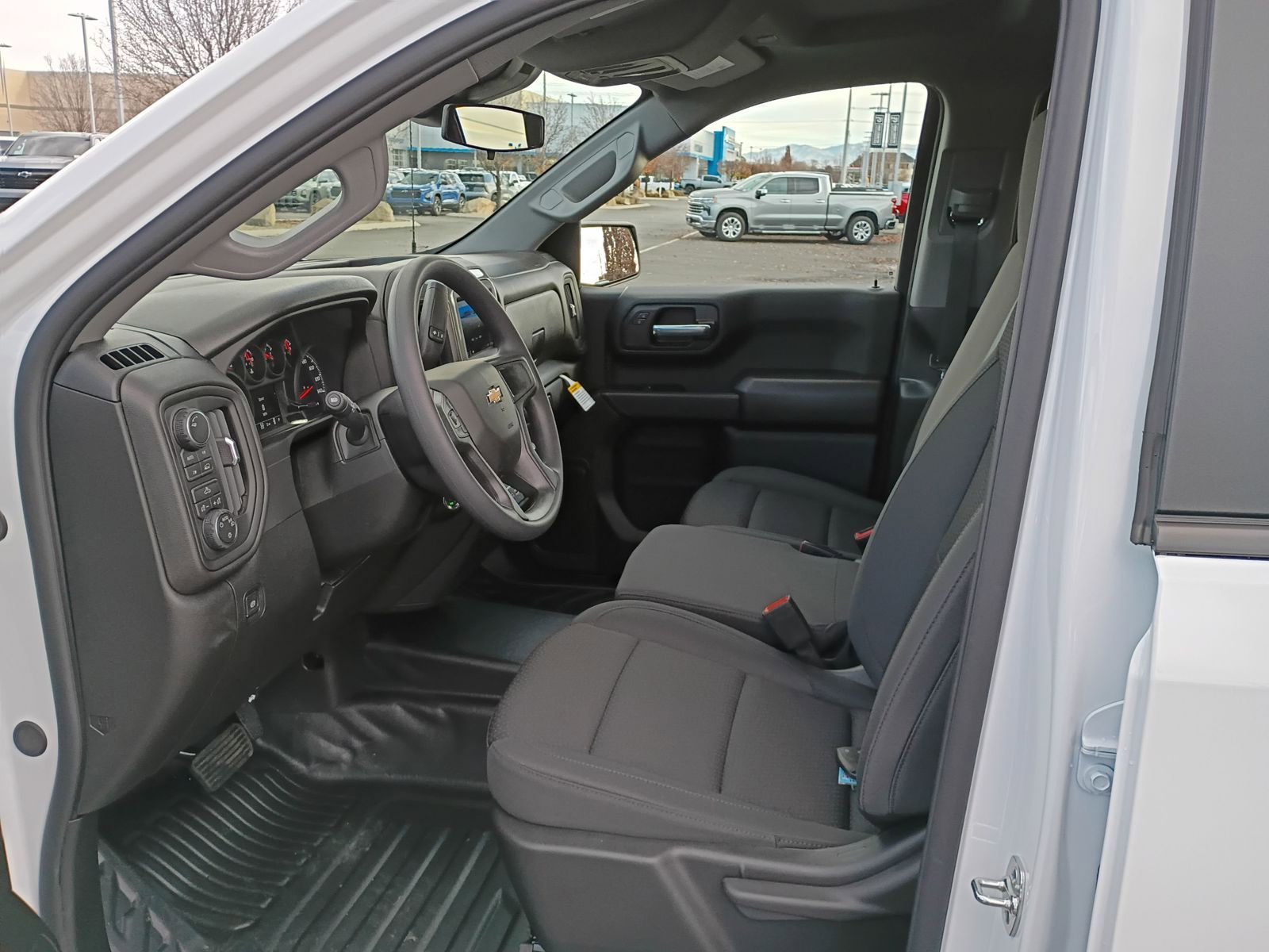 New 2026 Chevrolet Silverado 1500 W/T w/ WT Value Package image 29