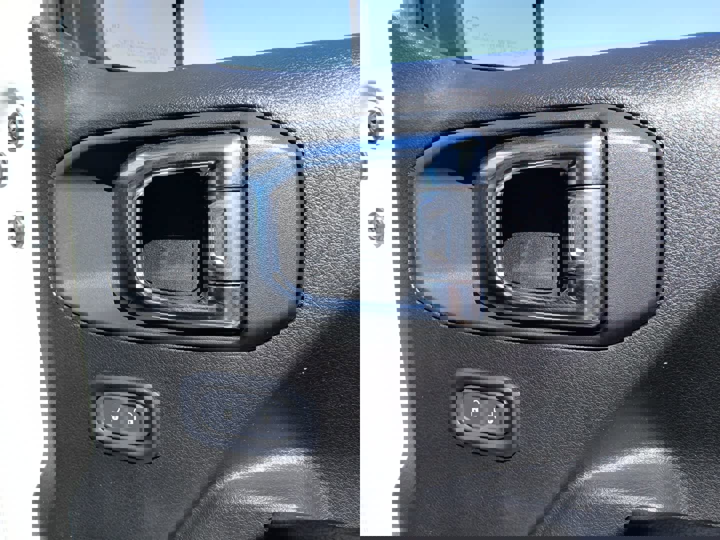 Used 2025 Jeep Wrangler Willys image 42