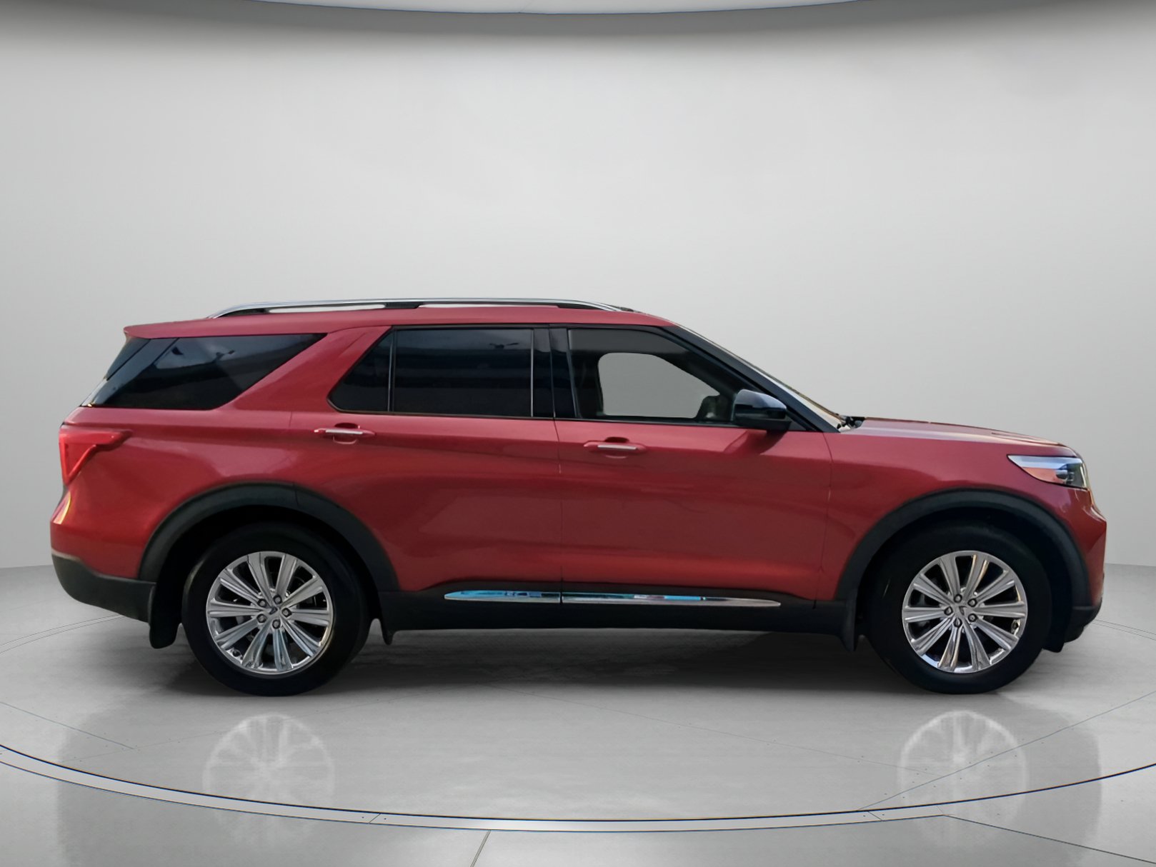 Certified 2022 Ford Explorer Limited w/ Equipment Group 301A RWD image 32