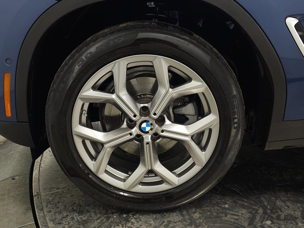 Used 2023 BMW X3 xDrive30i w/ Premium Package w/ZPA image 12