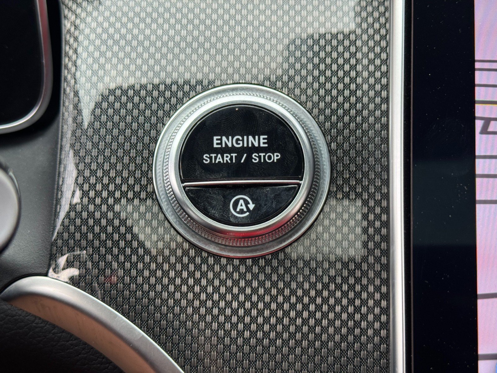 Used 2024 Mercedes-Benz GLC 43 AMG 4MATIC image 26