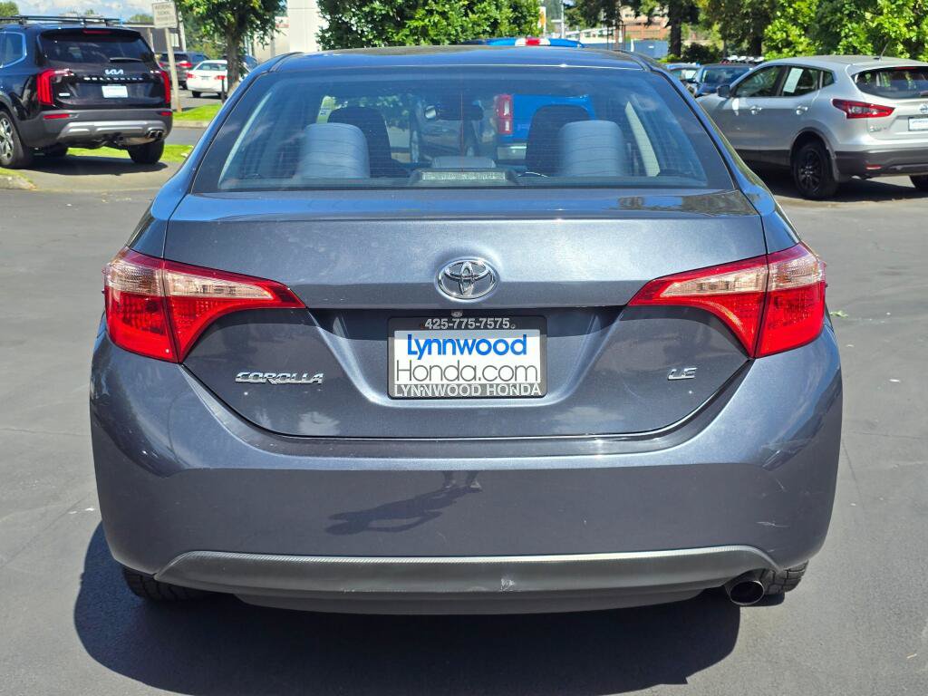 Used 2019 Toyota Corolla LE FWD image 14