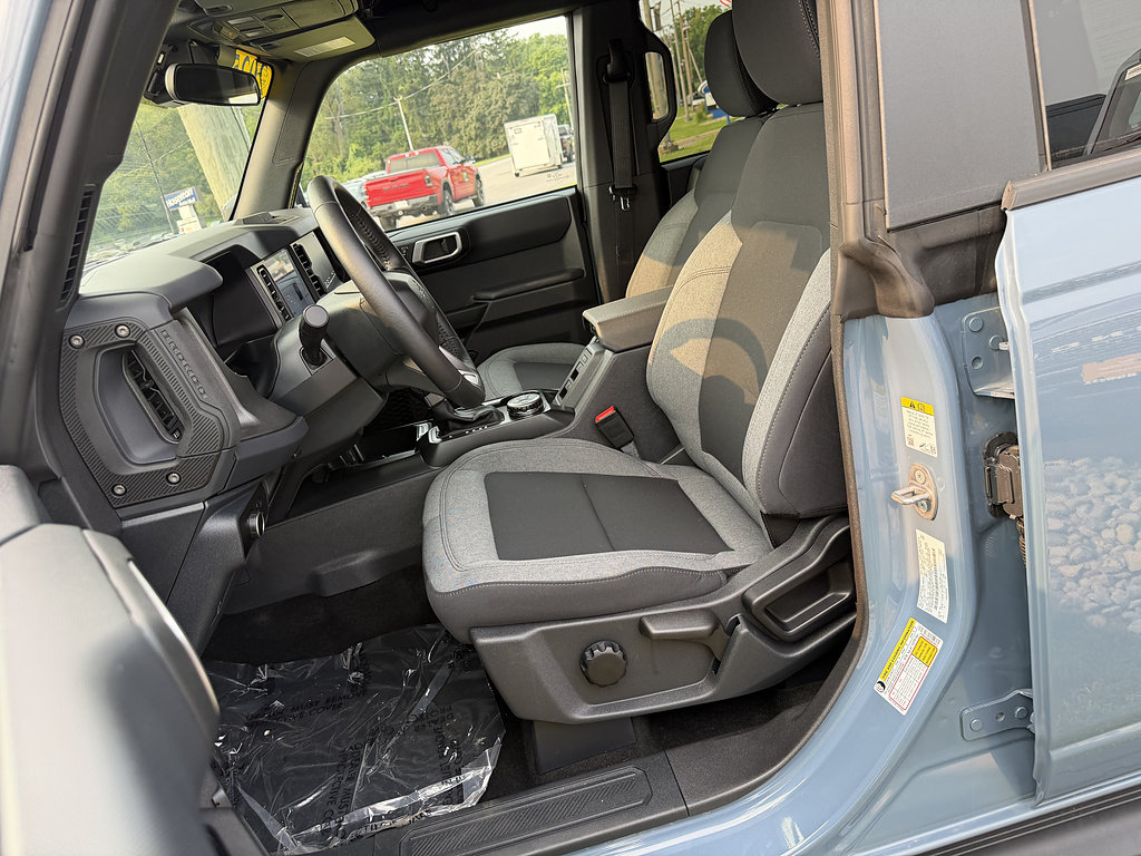 Used 2025 Ford Bronco Big Bend AWD/4WD image 11