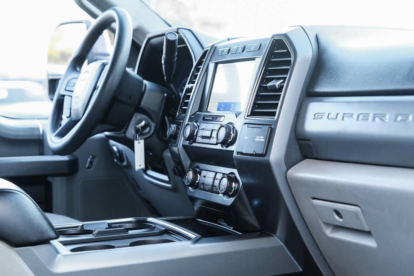 Used 2020 Ford F250 XLT w/ XLT Premium Package AWD/4WD image 26