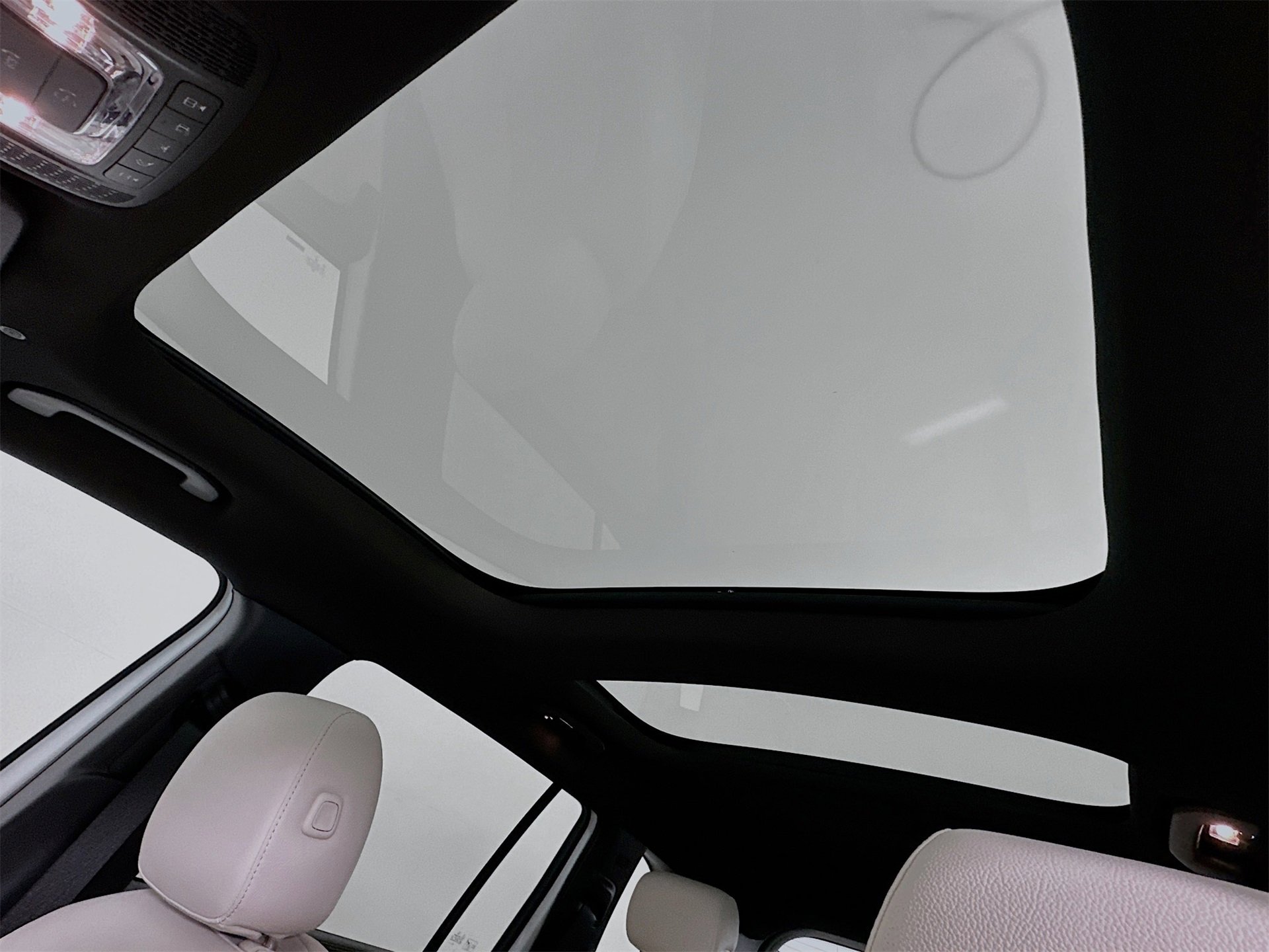 New 2026 Mercedes-Benz GLB 250 image 23