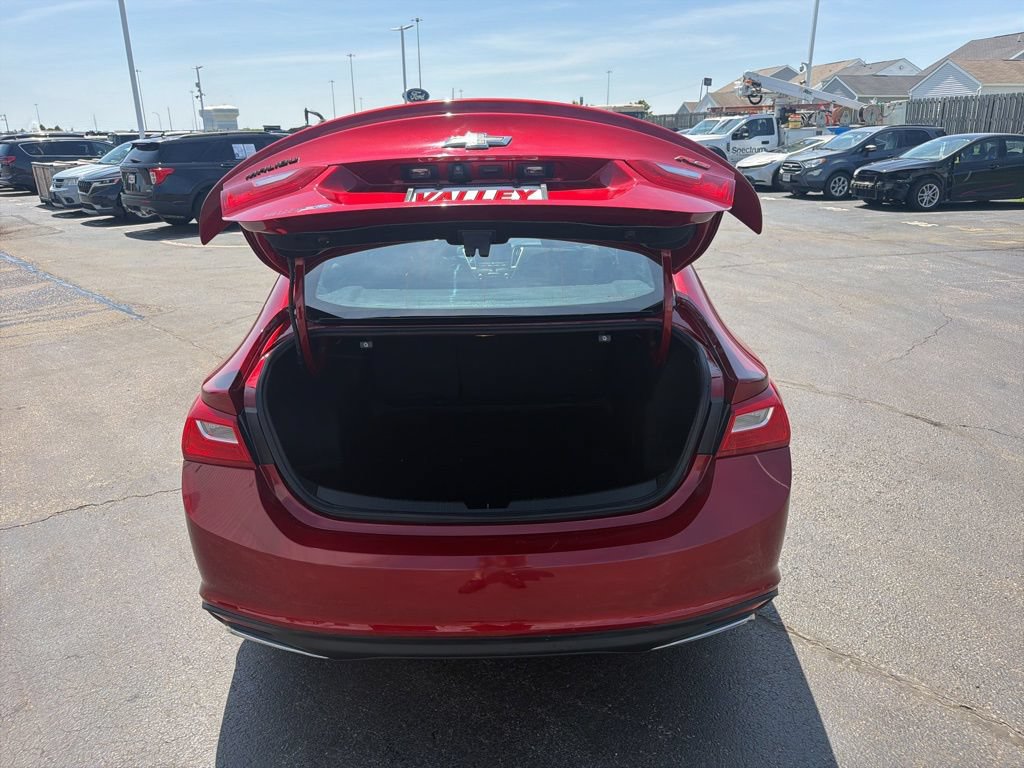Used 2023 Chevrolet Malibu RS FWD image 49