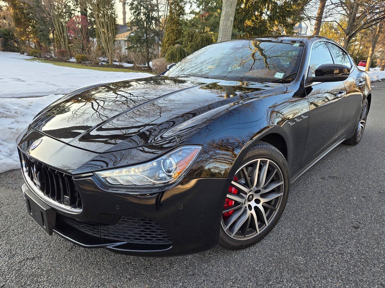Used 2017 Maserati Ghibli S Q4 AWD/4WD image 16