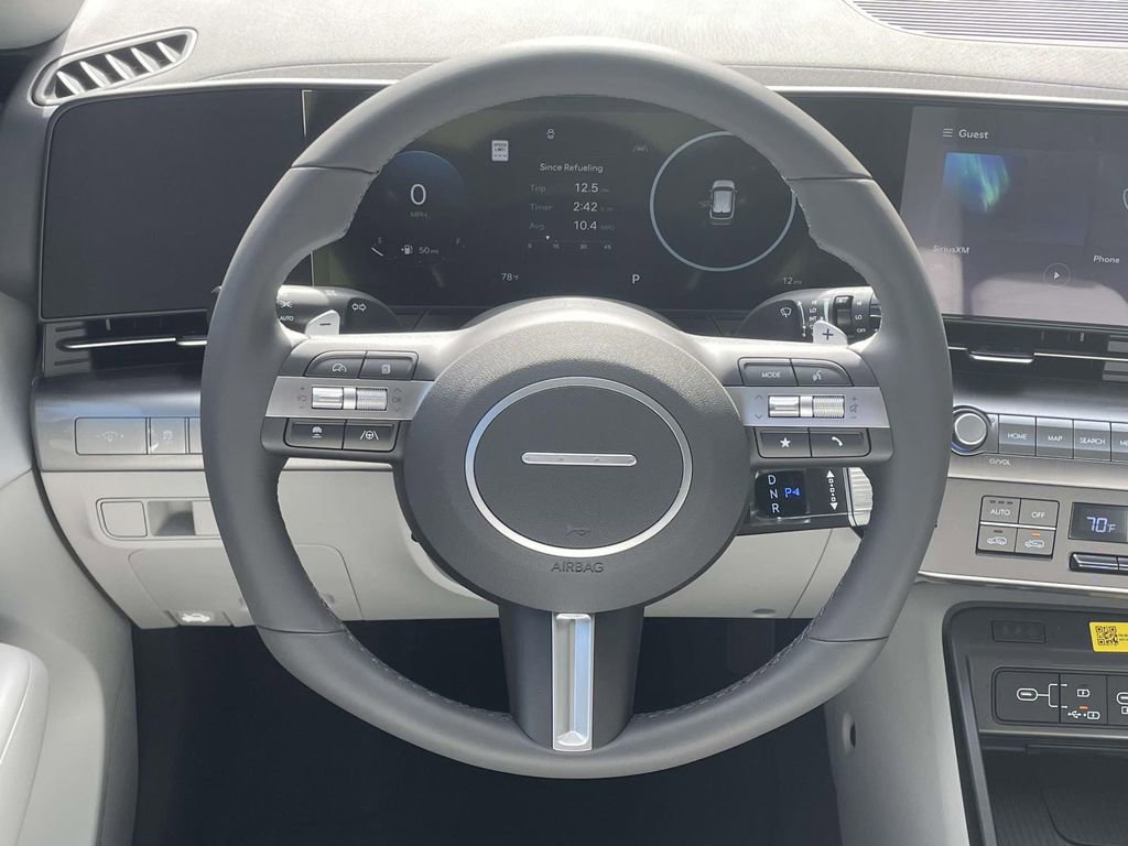 New 2026 Hyundai Kona SEL Premium image 12
