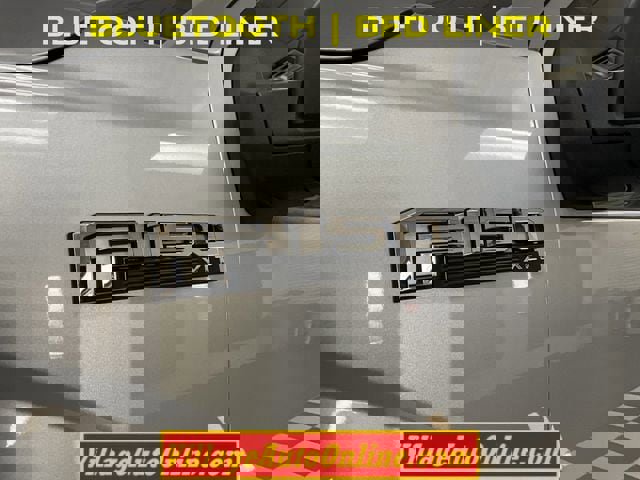 Used 2016 Ford F150 XLT w/ Equipment Group 302A Luxury image 11