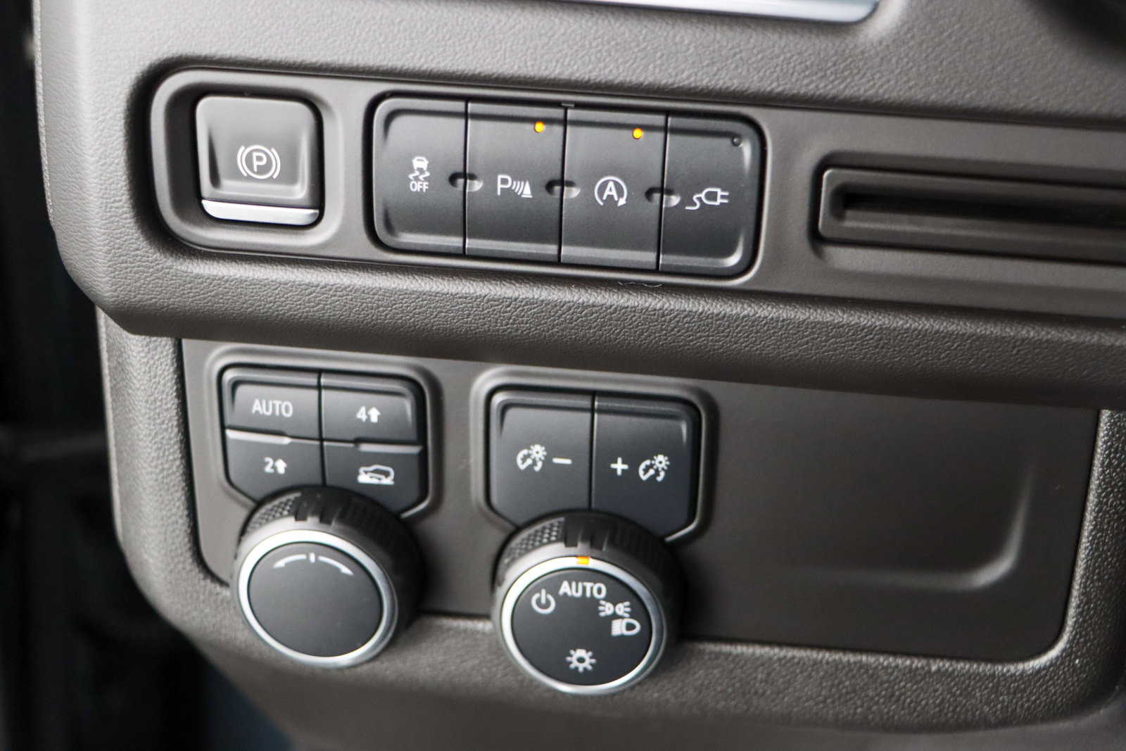 Used 2021 Chevrolet Tahoe LT image 22