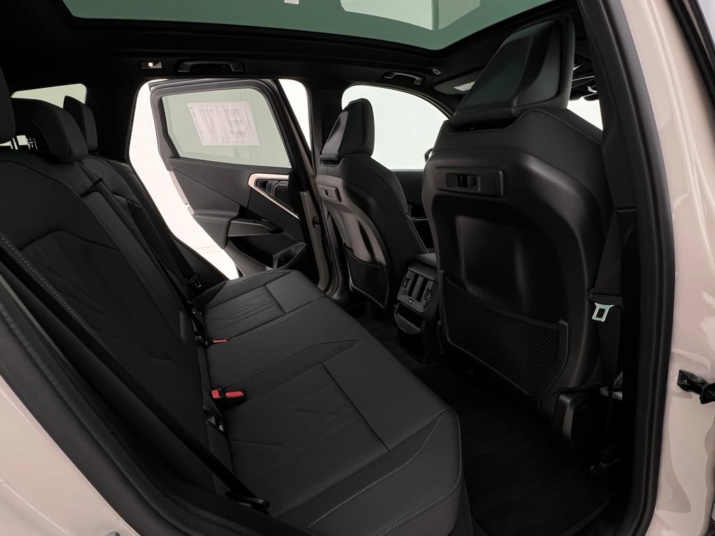 Certified 2025 BMW X3 xDrive30i w/ Premium Package image 14