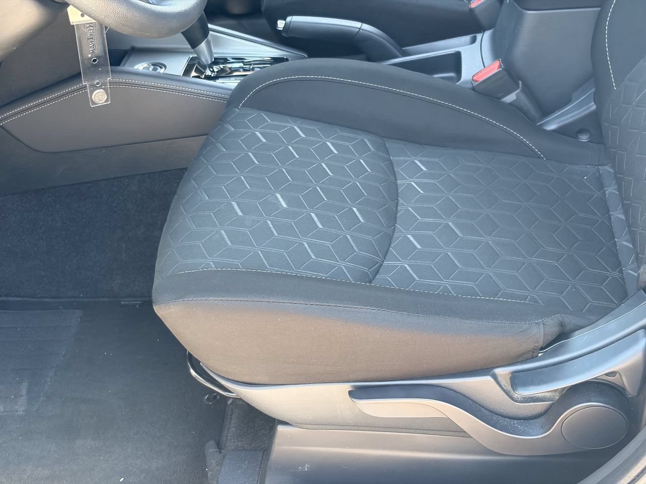 Used 2024 Mitsubishi Outlander Sport ES AWD/4WD image 28