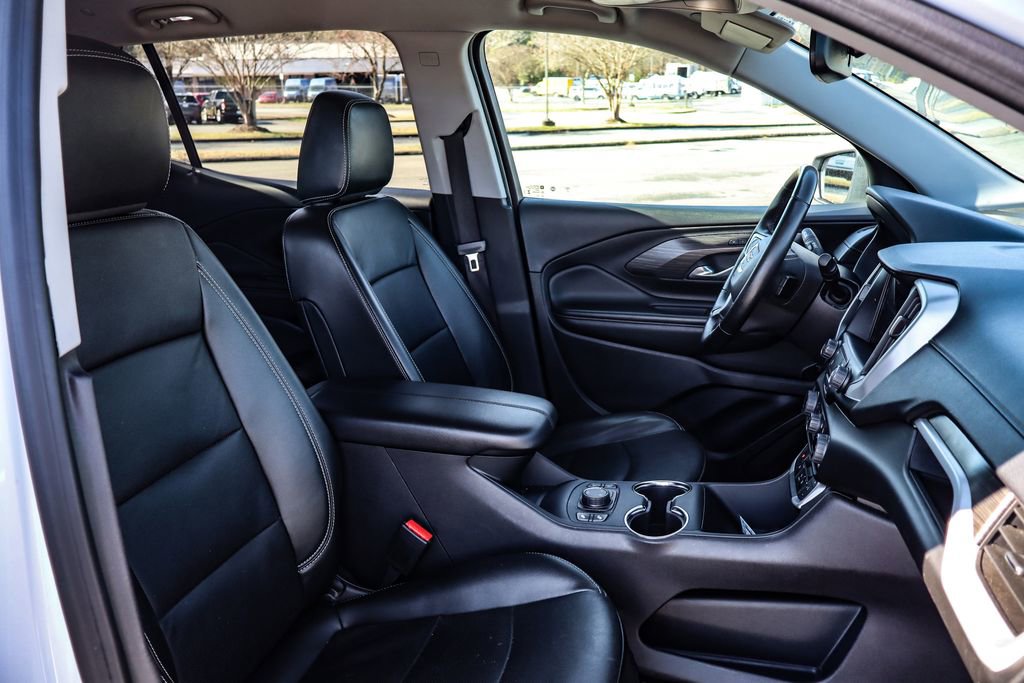 Certified 2024 GMC Terrain SLT image 13