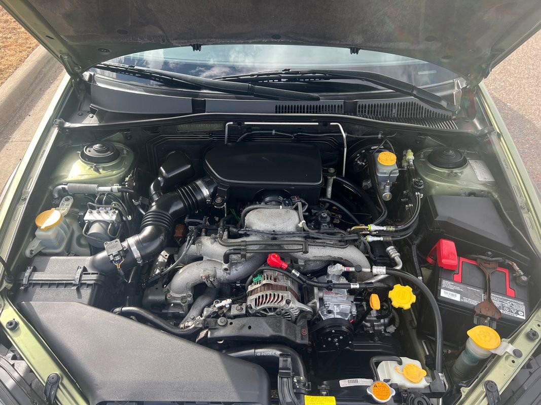 Used 2005 Subaru Outback 2.5i image 11