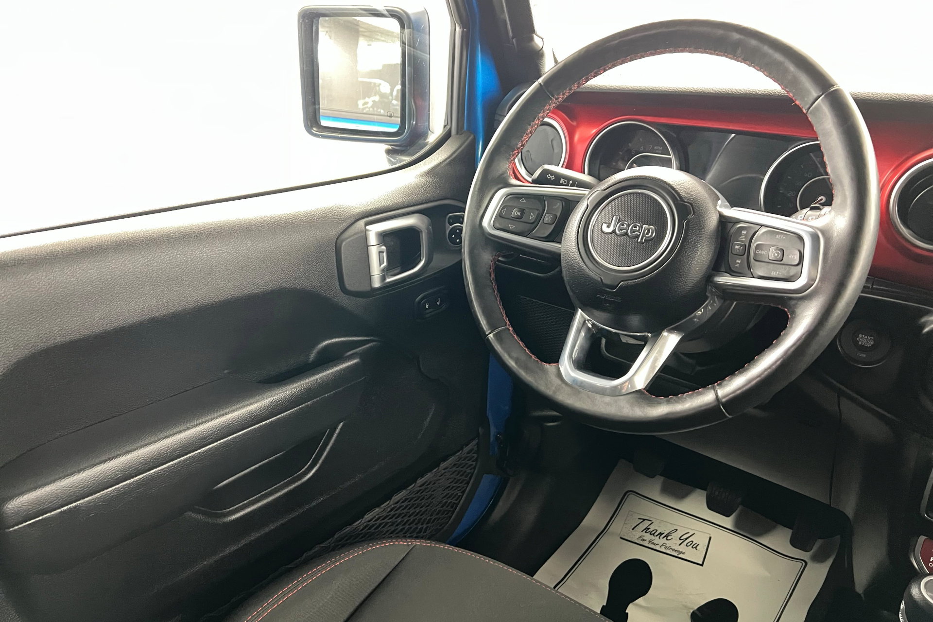 Used 2022 Jeep Wrangler Unlimited Rubicon w/ LED Lighting Group AWD/4WD image 12