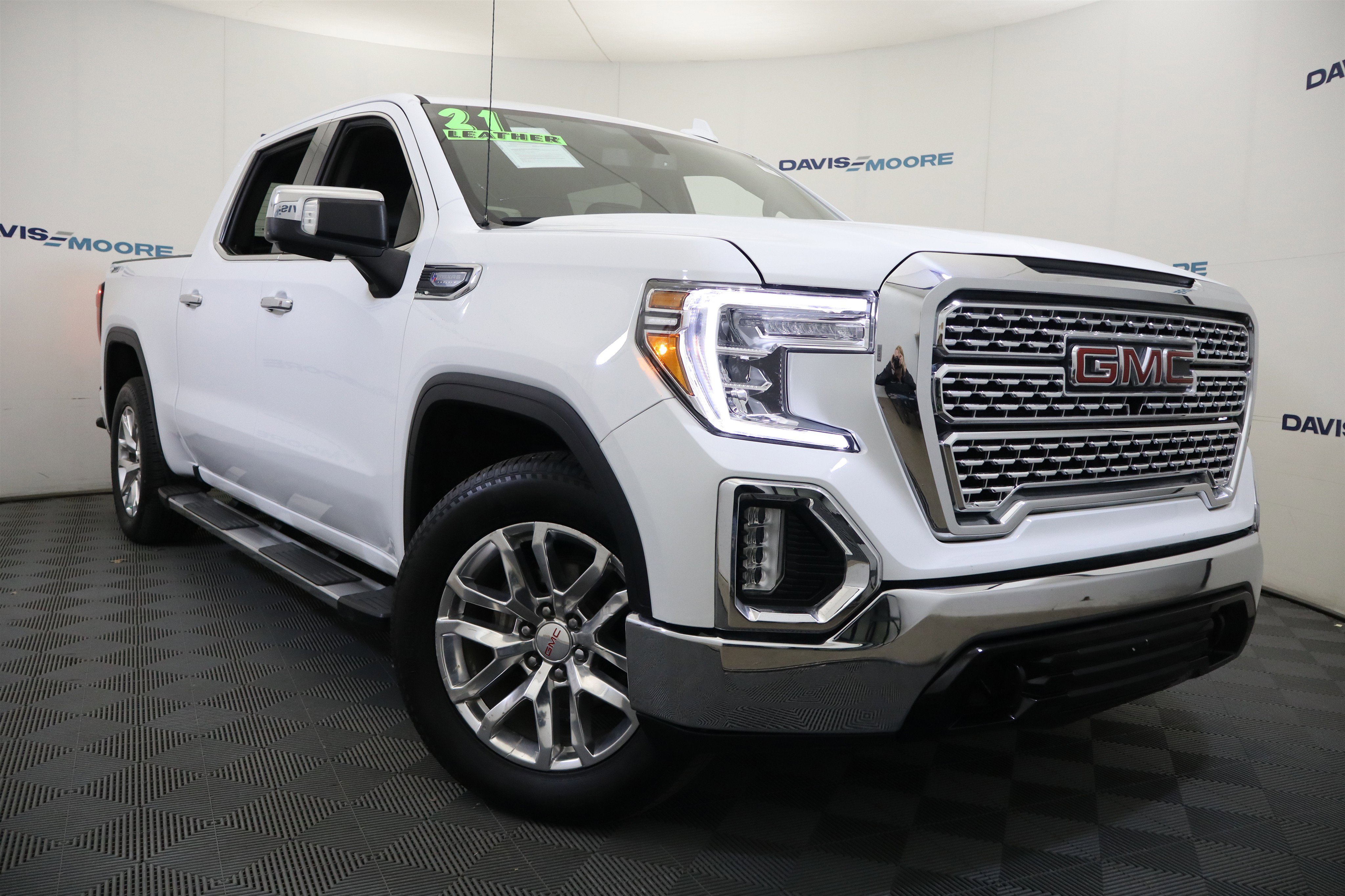 Used 2021 GMC Sierra 1500 SLT image 37