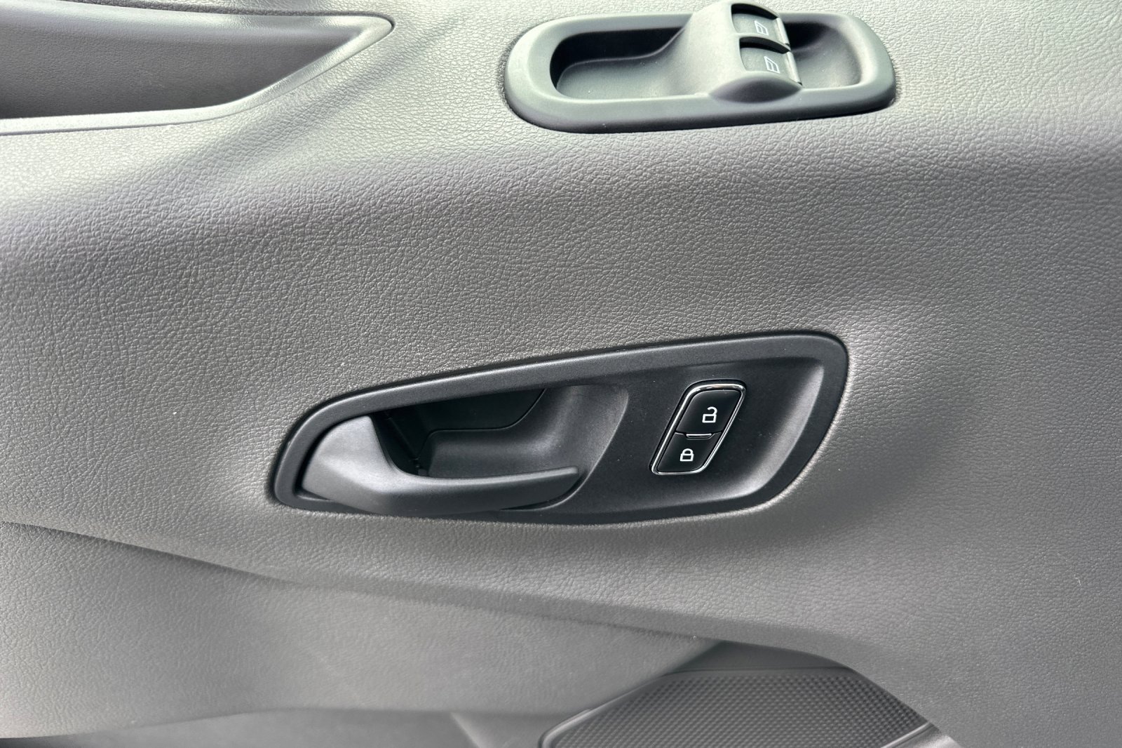 Used 2023 Ford Transit 250 Base w/ Exterior Upgrade Package image 11