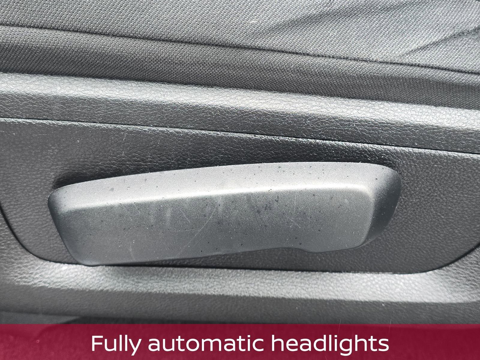 Used 2024 RAM 1500 Classic SLT image 14