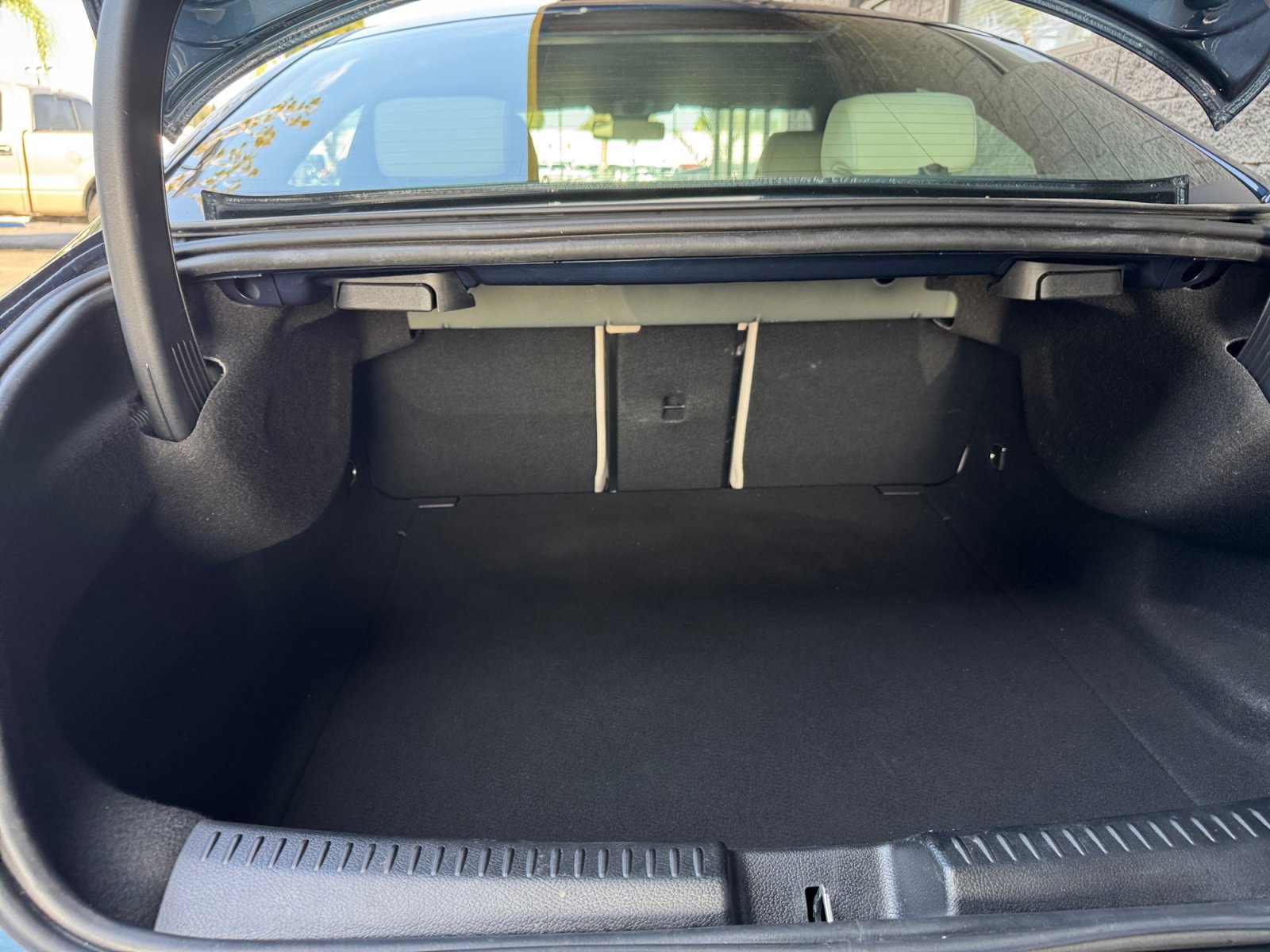 Used 2023 Mercedes-Benz CLA 250 w/ Premium Package image 23