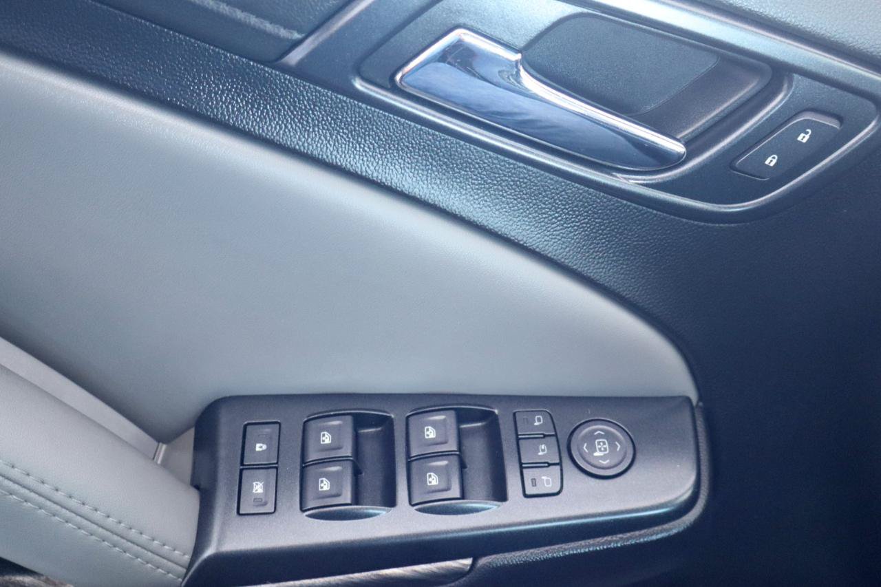 Used 2016 Chevrolet Tahoe LT w/ Luxury Package RWD image 28