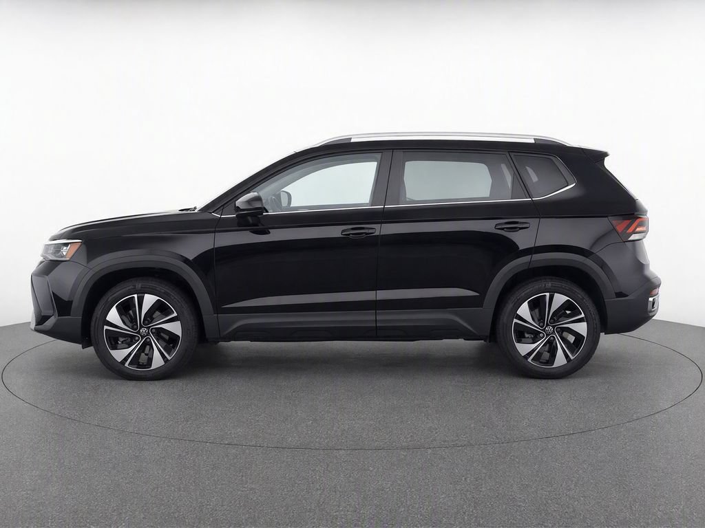 Used 2026 Volkswagen Taos SE AWD/4WD image 6