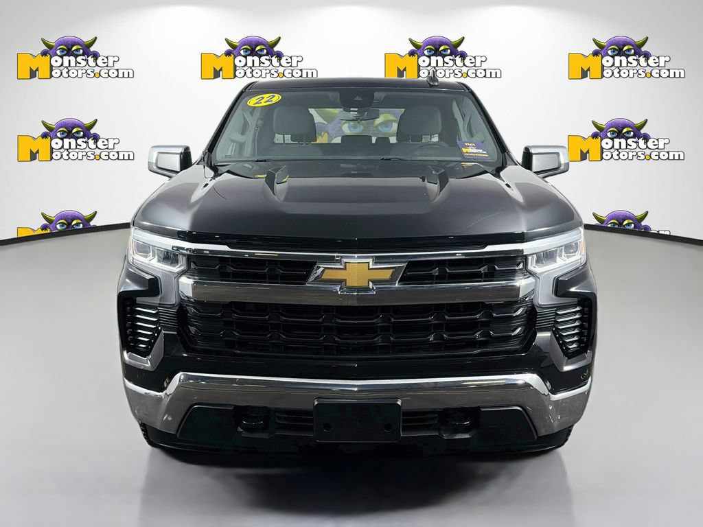 Used 2022 Chevrolet Silverado 1500 LT AWD/4WD image 2