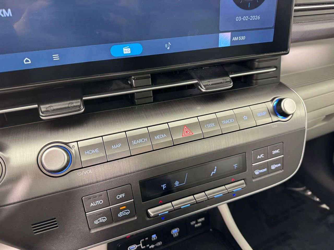 Used 2025 Hyundai Kona SEL image 17