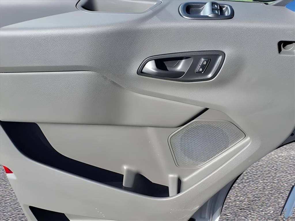 Used 2023 Ford E-Transit Medium Roof w/ Load Area Protection Package image 17