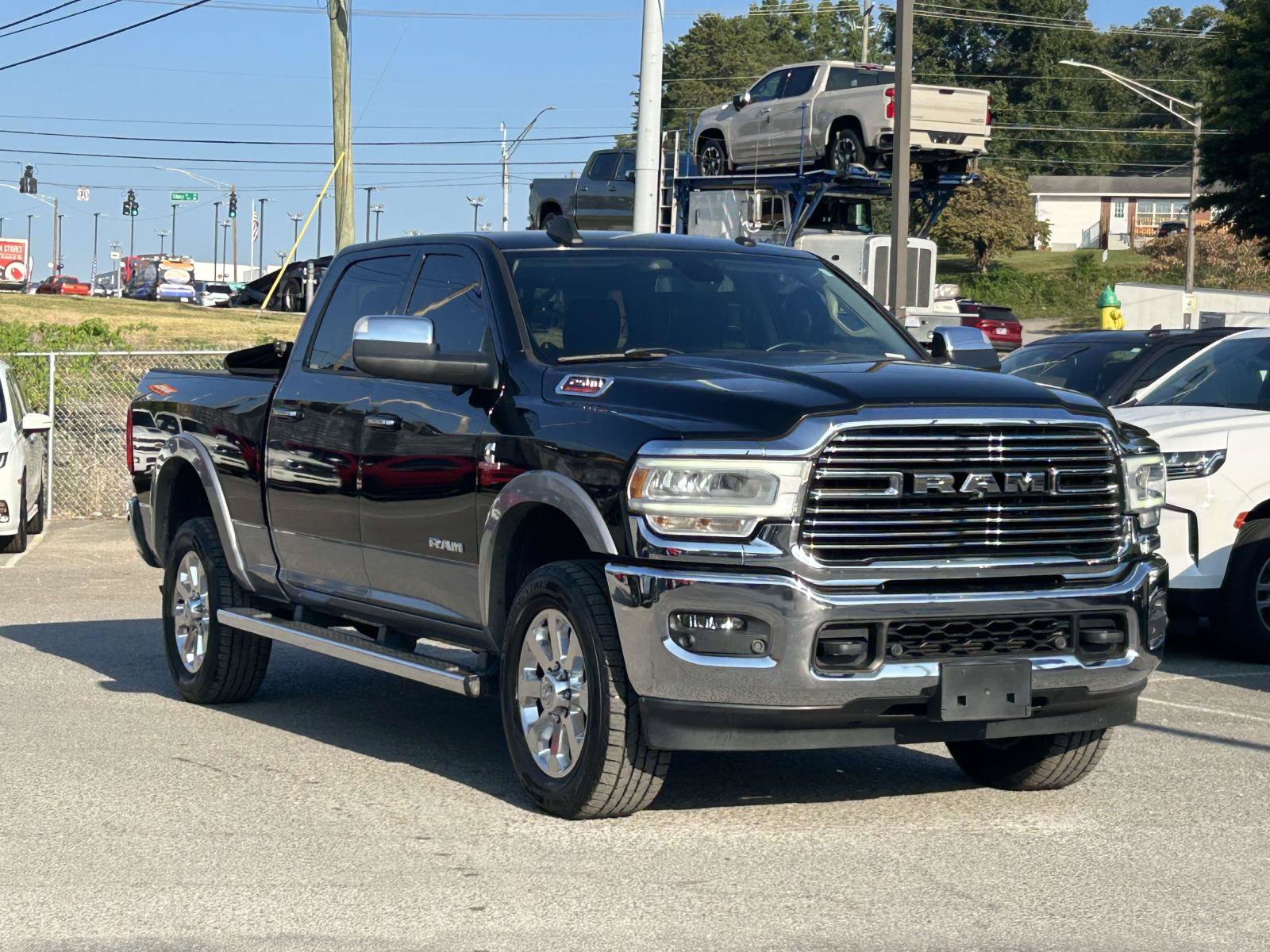 Used 2019 RAM 2500 Laramie AWD/4WD image 1